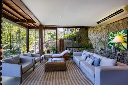 Casa de Condomínio com 4 Quartos à venda, 533m² no Piratininga, Niterói