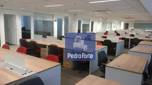 Sala Comercial para alugar, 1500m² no Lapa de Baixo, São Paulo