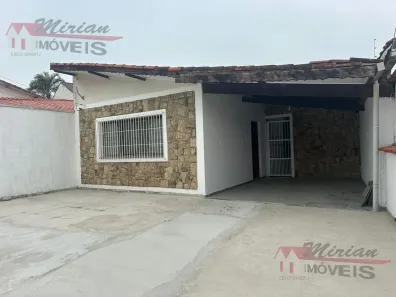 Casa com 4 Quartos à venda, 126m² no Balneário Stella Maris, Peruíbe