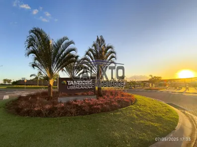 Lote/Terreno à venda, 398m² no Gávea, Uberlândia