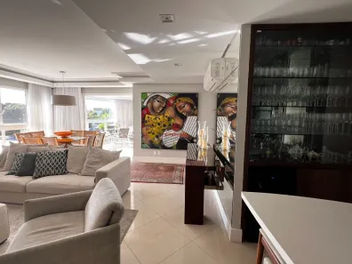 Apartamento com 3 Quartos à venda, 177m² no Jurerê, Florianópolis