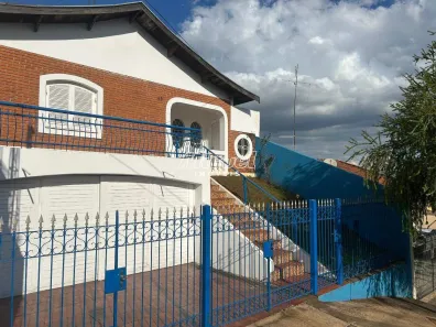 Casa com 4 Quartos à venda, 182m² no Castelinho, Piracicaba