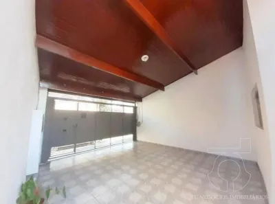 Casa com 2 Quartos à venda, 190m² no Granja Carolina, Cotia