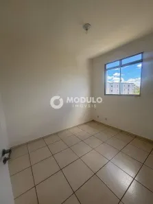 Apartamento com 2 Quartos para alugar, 48m² no Gávea, Uberlândia
