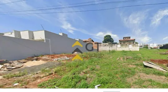 Lote/Terreno à venda, 360m² no Portal de Versalhes 1, Londrina