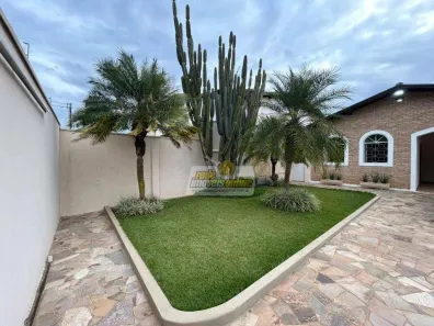 Casa com 5 Quartos à venda, 235m² no Nossa Senhora da Abadia, Uberaba