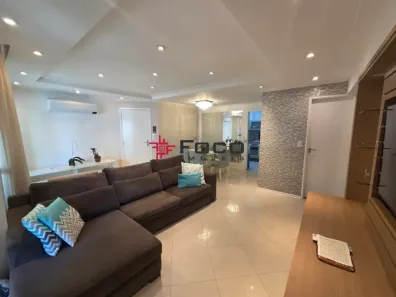 Apartamento com 3 Quartos para alugar, 98m² no Parque Residencial Aquarius, São José dos Campos