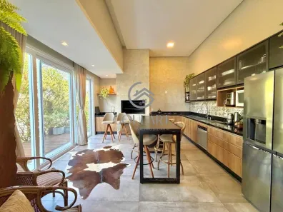 Casa de Condomínio com 3 Quartos à venda, 193m² no Laranjal, Pelotas