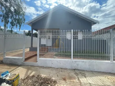 Casa com 3 Quartos para alugar, 100m² no Parque Alto Sumaré, Bauru