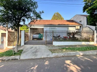 Casa com 2 Quartos à venda, 121m² no Parque Residencial Aeroporto, Maringá
