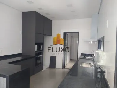 Casa de Condomínio com 3 Quartos à venda, 212m² no Vila Aviação, Bauru
