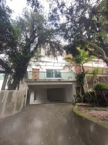Casa com 3 Quartos à venda, 250m² no Cavalhada, Porto Alegre
