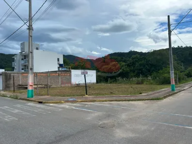 Lote/Terreno para alugar, 1m² no Rio Pequeno, Camboriú