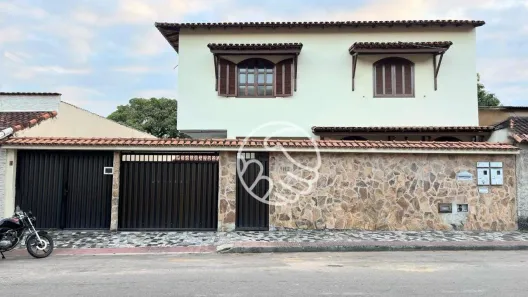 Casa com 4 Quartos à venda, 254m² no Itapebussu, Guarapari