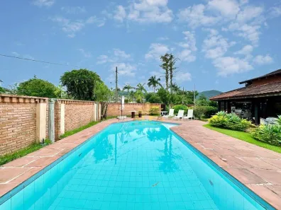 Casa de Condomínio com 5 Quartos à venda, 450m² no Jardim Acapulco, Guarujá