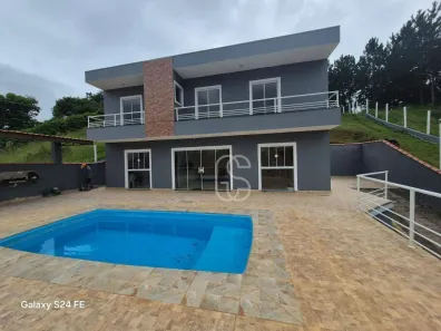 Fazenda/Sítio com 3 Quartos à venda, 1100m² no Paraíso de Igaratá, Igaratá