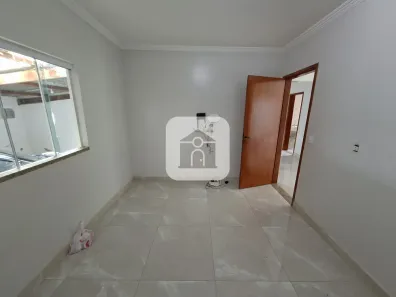 Casa com 3 Quartos para alugar, 150m² no Aclimação, Uberlândia