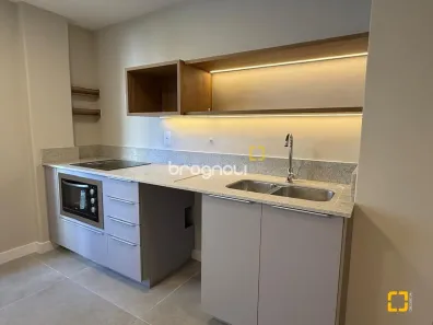 Apartamento com 2 Quartos à venda, 98m² no Centro, Florianópolis