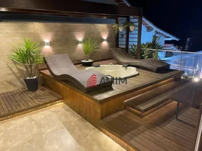 Casa com 3 Quartos à venda, 270m² no Itaipu, Niterói