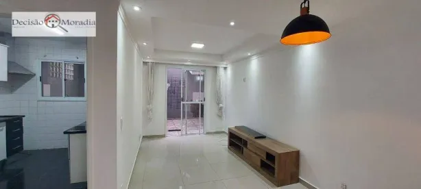 Casa de Condomínio com 2 Quartos à venda, 60m² no Granja Viana, Cotia