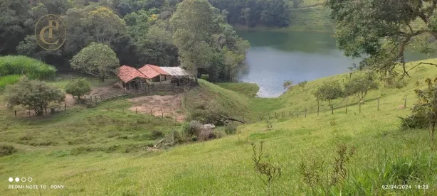 Fazenda/Sítio com 2 Quartos à venda, 180m² no , Paraibuna