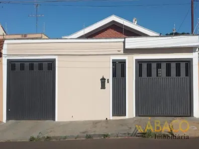 Casa com 3 Quartos para alugar, 276m² no Vila Morumbi, São Carlos