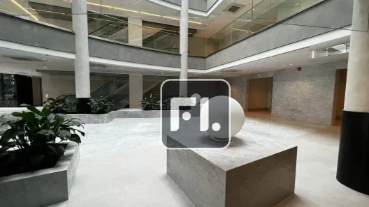 Sala Comercial para venda ou aluguel, 900m² no Parque Industrial Tomas Edson, São Paulo