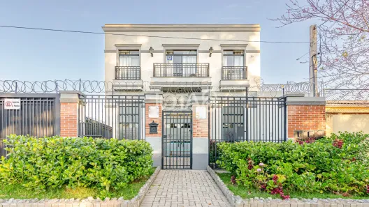 Casa com 3 Quartos à venda, 344m² no Vista Alegre, Curitiba