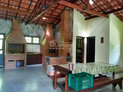 Fazenda/Sítio com 4 Quartos à venda, 360m² no Quatinga, Mogi das Cruzes