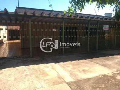 Casa com 4 Quartos à venda, 400m² no Vila Duque de Caxias, Campo Grande