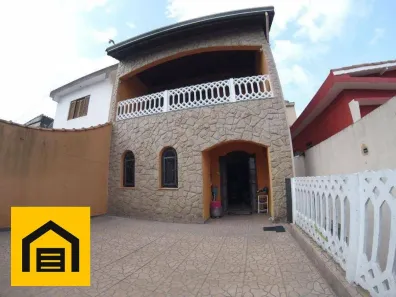 Sobrado com 4 Quartos à venda, 196m² no Vila Assis Brasil, Mauá