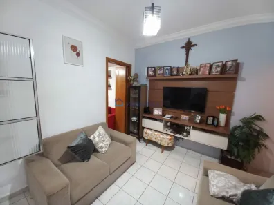 Sobrado com 5 Quartos à venda, 120m² no Jardim Itacolomi, São Paulo