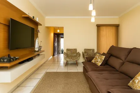 Casa com 3 Quartos à venda, 184m² no Centro, Salto
