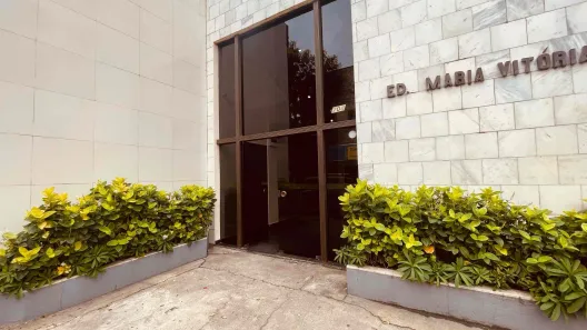 Sala Comercial à venda, 34m² no Centro, Cabo Frio