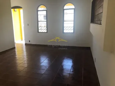 Sobrado com 3 Quartos à venda, 141m² no Vila Santa Maria, Americana