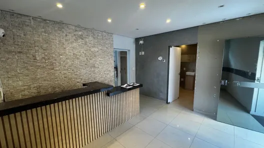 Ponto Comercial para alugar, 246m² no Jardim Apolo I, São José dos Campos