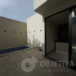 Casa com 3 Quartos à venda, 180m² no Novo Mundo, Uberlândia