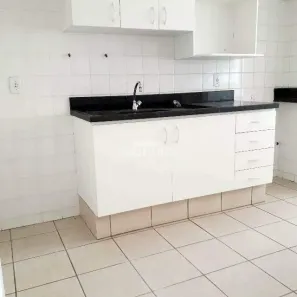 Apartamento com 2 Quartos para alugar, 65m² no Centro, Uberlândia