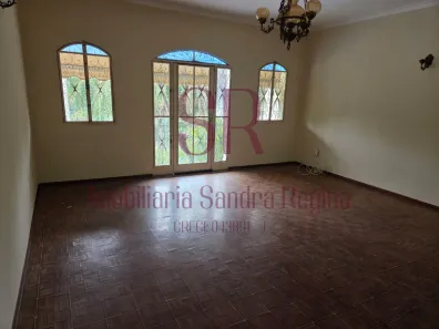 Casa com 3 Quartos para alugar, 184m² no Jardim Paulistano, Campinas