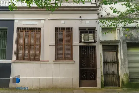 Casa com 2 Quartos à venda, 80m² no Menino Deus, Porto Alegre