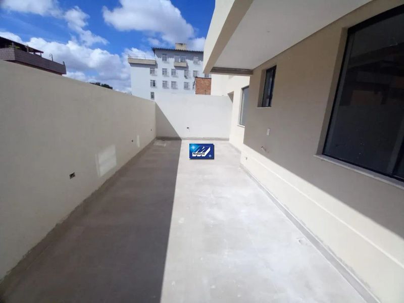 Apartamento com 2 quartos — Ipiranga, Belo Horizonte