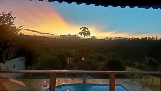 Fazenda/Sítio com 5 Quartos à venda, 230m² no Buarque de Macedo, Conselheiro Lafaiete