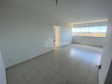Apartamento com 2 Quartos para alugar, 60m² no Uvaranas, Ponta Grossa