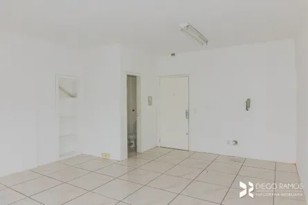 Sala Comercial à venda, 52m² no Centro Histórico, Porto Alegre