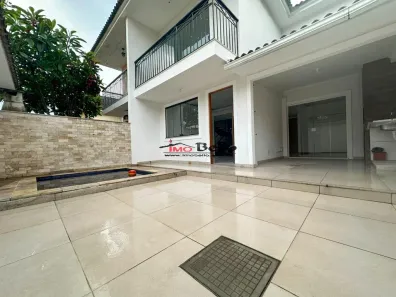 Casa de Condomínio com 3 Quartos à venda, 160m² no Freguesia (Jacarepaguá), Rio de Janeiro
