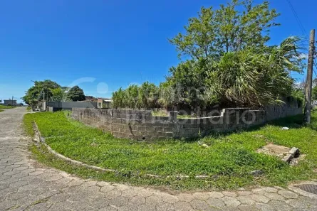Lote/Terreno à venda, 350m² no Jardim Ribamar, Peruíbe