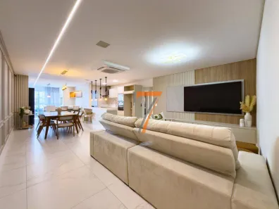 Apartamento com 4 Quartos à venda, 177m² no Meia Praia, Itapema