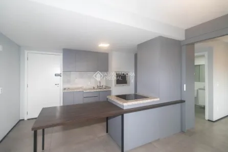 Apartamento com 1 Quarto para alugar, 52m² no Floresta, Porto Alegre