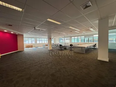Sala Comercial para alugar, 760m² no Alphaville Industrial, Barueri