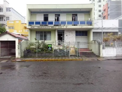 Casa com 5 Quartos à venda, 260m² no Centro, Santa Maria